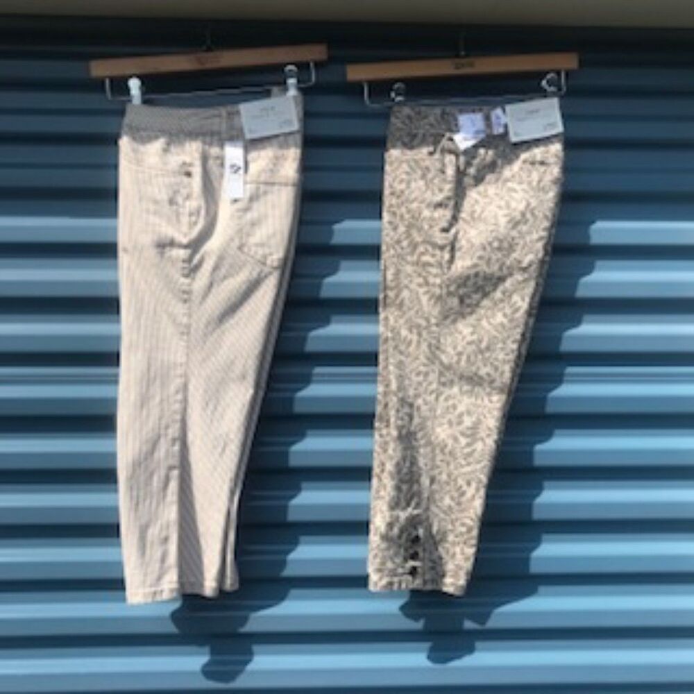 Size: 4 Women's Petite Crop Jeans . {2} Pairs . Floral & Pinstripe Pattern . NWT